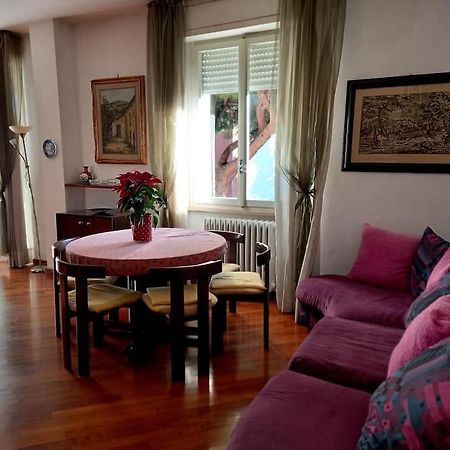 Casa Lola Apartment Livorno Bagian luar foto