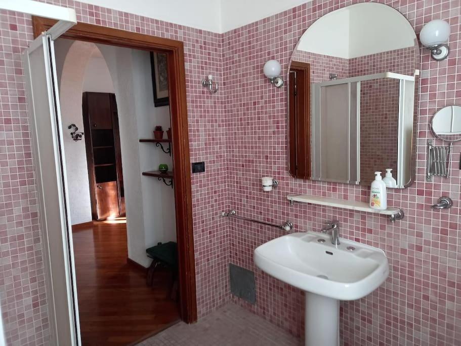 Casa Lola Apartment Livorno Bagian luar foto